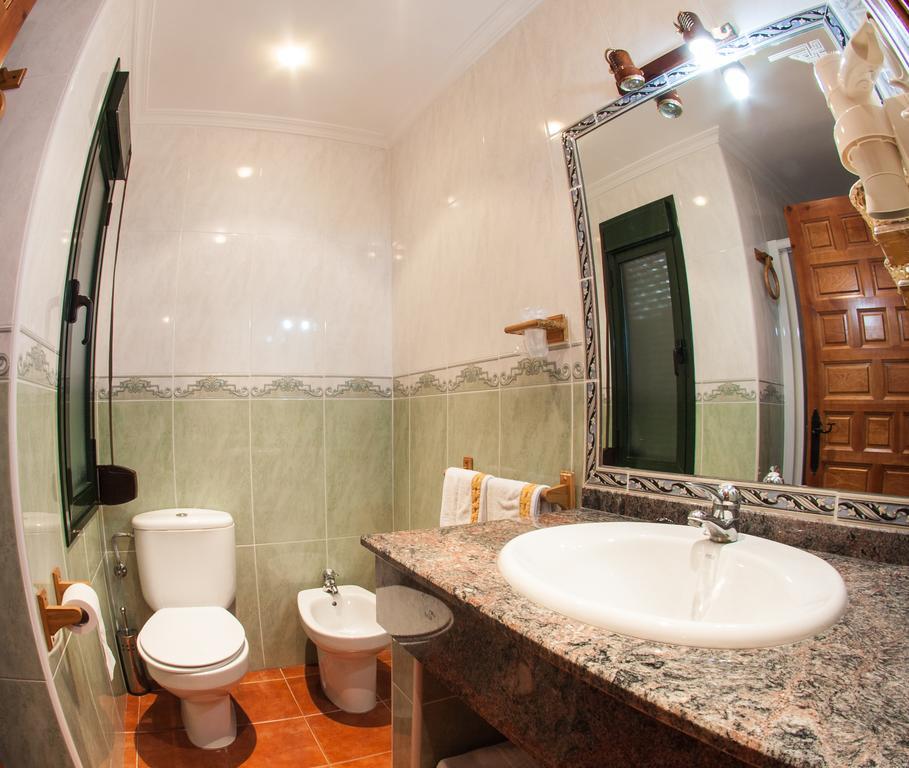 Hostal Guadiana Руидера Номер фото